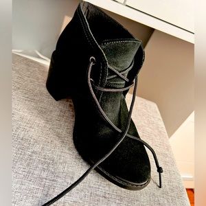 Clarks black suede heels boots